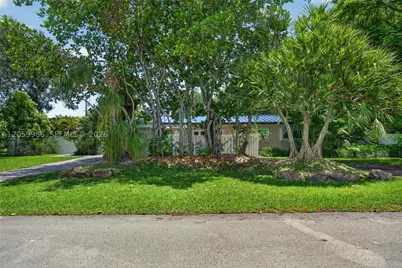 12935 SW 81st #n/a, Pinecrest, FL 33156 - Photo 1