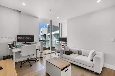 92 SW 3rd #5204, Miami, FL 33130 - Photo 11
