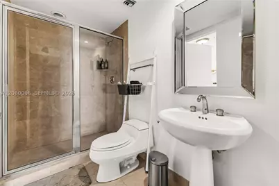 848 Brickell Key #1102, Miami, FL 33131 - Photo 7