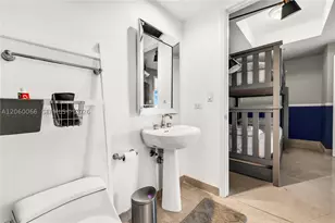 848 Brickell Key, Miami, FL 33131 - Photo 35