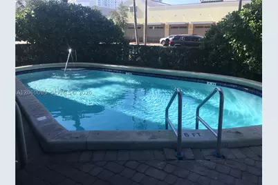 1025 Alton #504, Miami Beach, FL 33139 - Photo 11