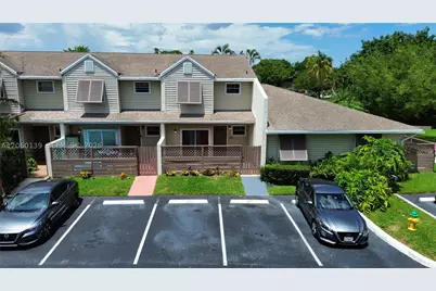 309 W Hemingway, Margate, FL 33063 - Photo 9