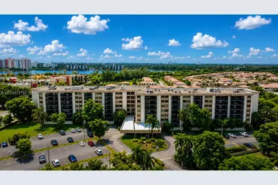 900 NE 195th #109, Miami, FL 33179 - Photo 1