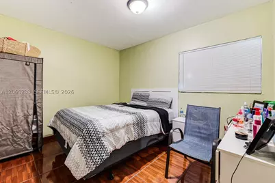 578 NW 97th, Miami, FL 33150 - Photo 5