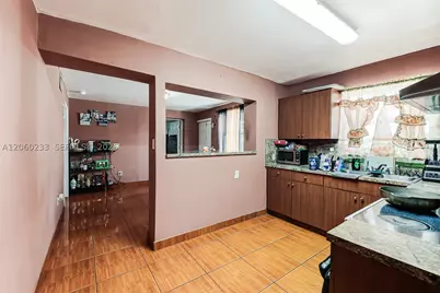 578 NW 97th, Miami, FL 33150 - Photo 25