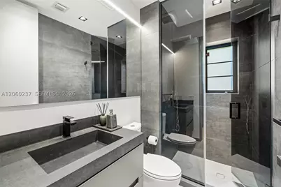 1253 Obispo, Coral Gables, FL 33134 - Photo 17