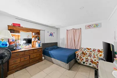 [Address not provided], West Palm Beach, FL 33407 - Photo 15