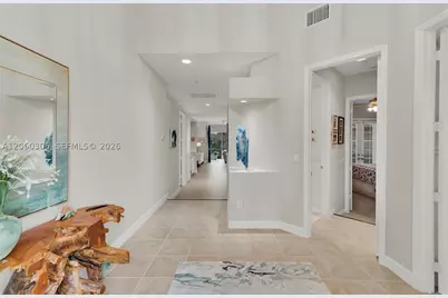 14610 Laguna, Fort Myers, FL 33908 - Photo 9