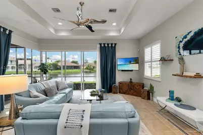 14610 Laguna, Fort Myers, FL 33908 - Photo 23