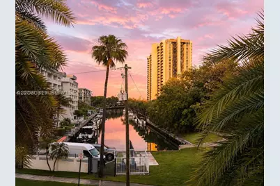 1631 NE 114th #307, Miami, FL 33181 - Photo 3