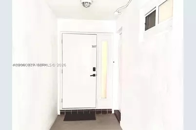 1631 NE 114th #307, Miami, FL 33181 - Photo 21