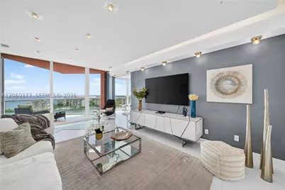 300 S Pointe #2104, Miami Beach, FL 33139 - Photo 17