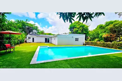 935 NE 149th, Miami, FL 33161 - Photo 1