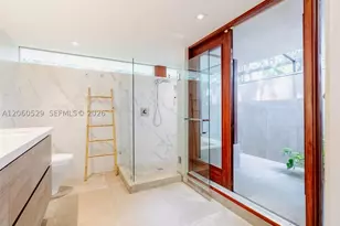 2250 NE 201st, Miami, FL 33180 - Photo 49