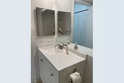 530 S Park #28-11, Hollywood, FL 33021 - Photo 23