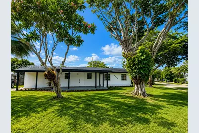 4715 SW 23rd, Fort Lauderdale, FL 33317 - Photo 1