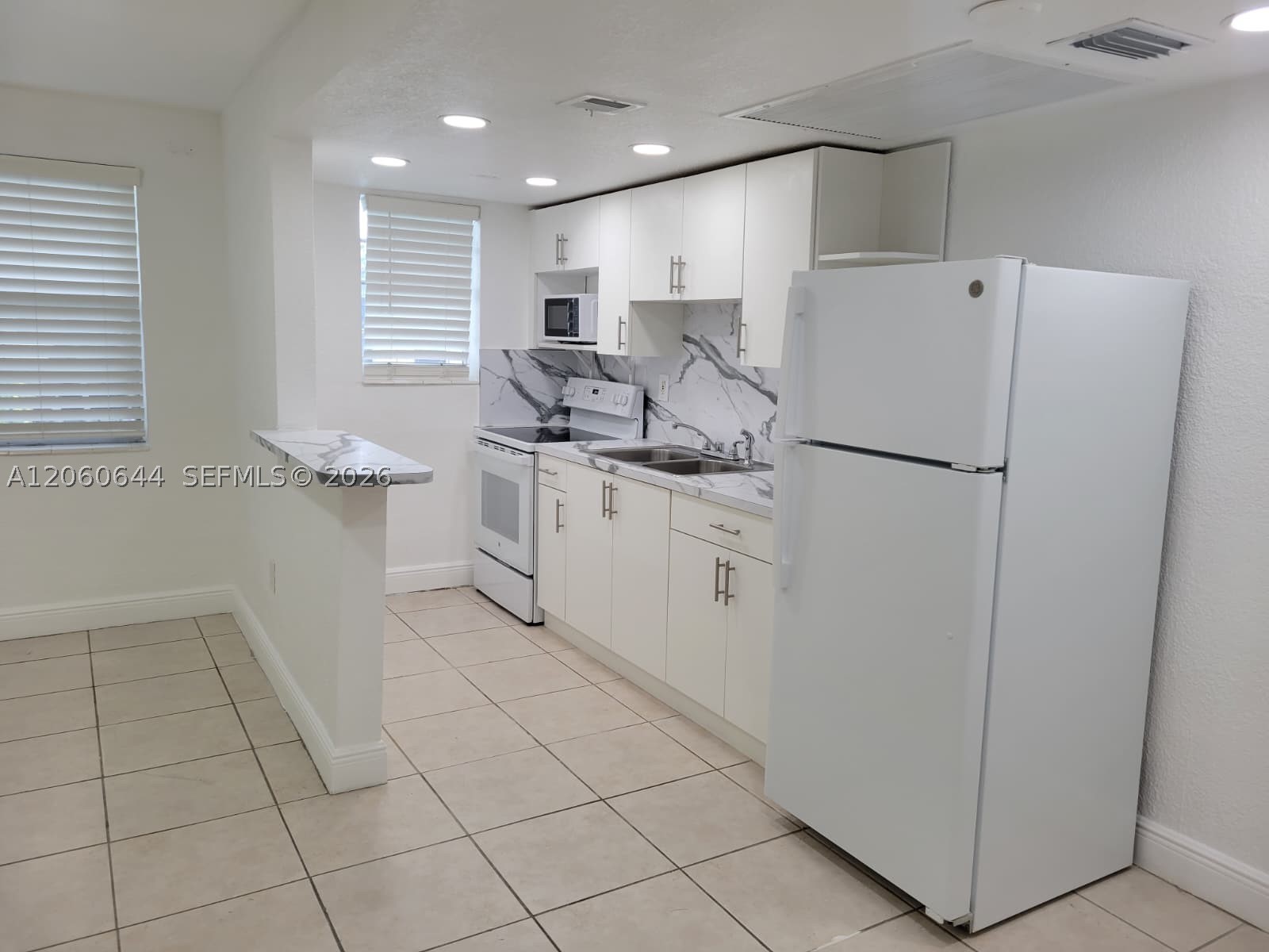 3901 SW 112th #50 - 3901 SW 112th #50, Miami, FL 33165 Luxury Property | Jose Angel Pina