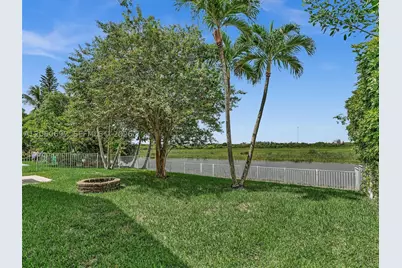 1208 NW 144th, Pembroke Pines, FL 33028 - Photo 19