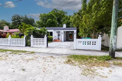 180 NW 67th, Miami, FL 33150 - Photo 23