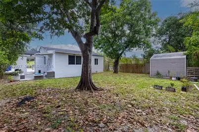 180 NW 67th, Miami, FL 33150 - Photo 17