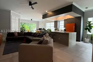 2008 Valencia, Delray Beach, FL 33445 - Photo 3