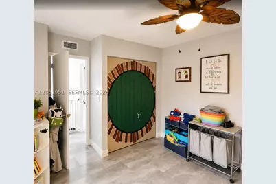 1213 SW 120th, Davie, FL 33325 - Photo 9