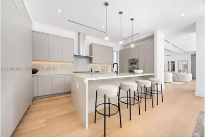 1220 S Alhambra, Coral Gables, FL 33146 - Photo 13