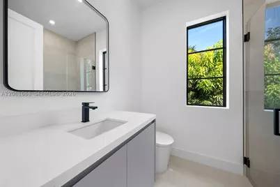 1220 S Alhambra, Coral Gables, FL 33146 - Photo 41
