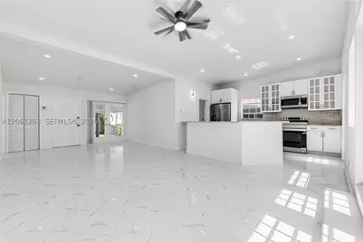 1777 N 17th, Hollywood, FL 33020 - Photo 11