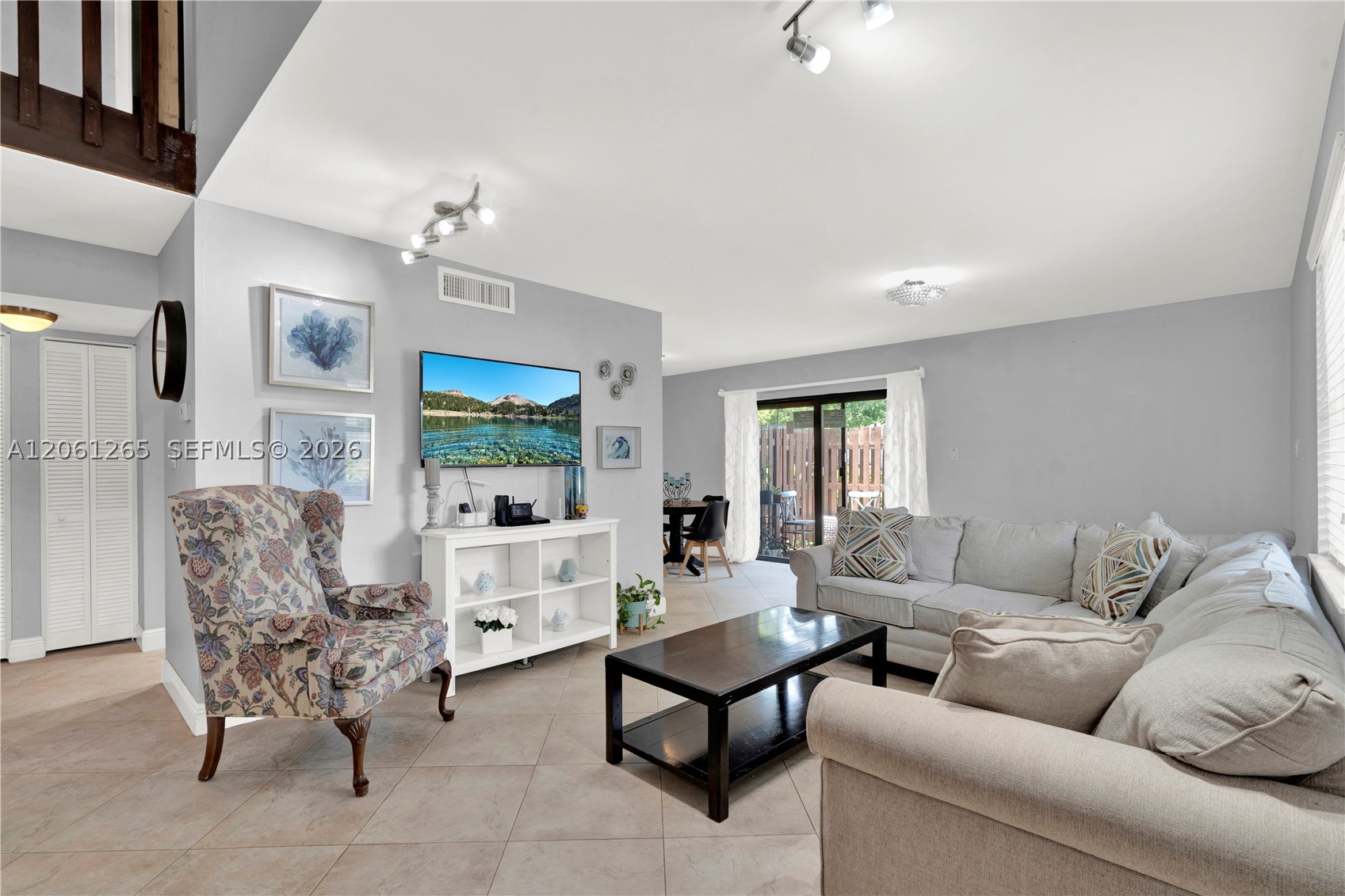 11490 SW 109th #30F - 11490 SW 109th #30F, Miami, FL 33176 Luxury Property | Jose Angel Pina