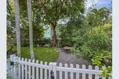 4152 Battersea, Miami, FL 33133 - Photo 17