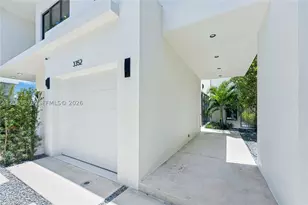 3352 SW 28th, Miami, FL 33133 - Photo 3