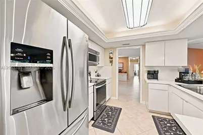 866 NW 110th, Coral Springs, FL 33071 - Photo 13