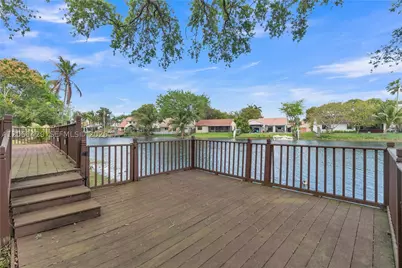 2905 Begonia, Cooper City, FL 33026 - Photo 3