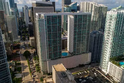 500 Brickell #2407, Miami, FL 33131 - Photo 21