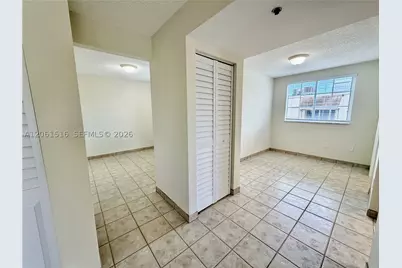 601 SW 37th #303, Miami, FL 33135 - Photo 27