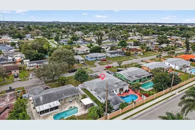 6861 SW 1st, Pembroke Pines, FL 33023 - Photo 31