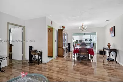 6861 SW 1st, Pembroke Pines, FL 33023 - Photo 7