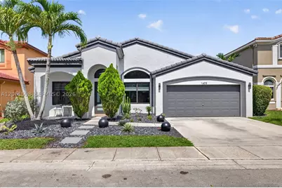 1603 E Harmony Lake, Davie, FL 33324 - Photo 1