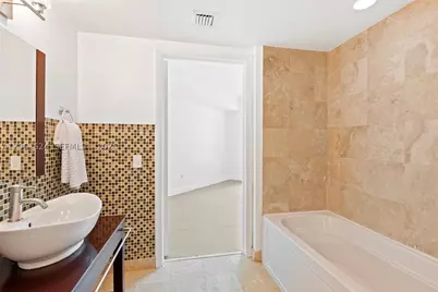 350 S Miami #1805, Miami, FL 33130 - Photo 21