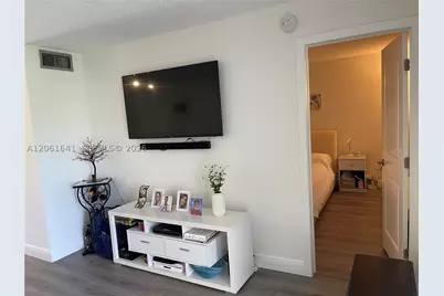 10434 Sunrise Lakes #107, Sunrise, FL 33322 - Photo 3