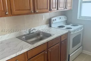 621 SW 15th, Miami, FL 33135 - Photo 5