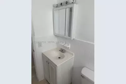 621 SW 15th #1, Miami, FL 33135 - Photo 15