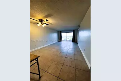 10145 NW 9th St #7-505, Miami, FL 33172 - Photo 5
