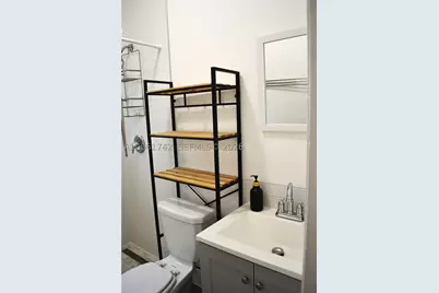 1661 SW 13th #3, Miami, FL 33145 - Photo 11
