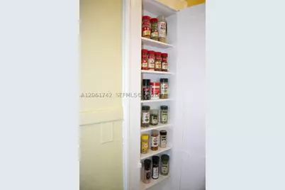 1661 SW 13th #3, Miami, FL 33145 - Photo 15