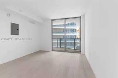77 SE 5th #2205, Miami, FL 33131 - Photo 3