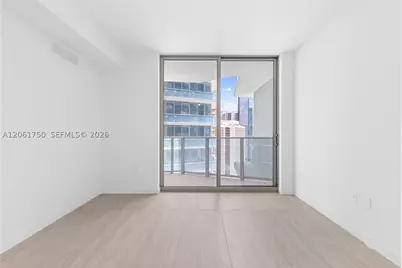 77 SE 5th #2205, Miami, FL 33131 - Photo 5