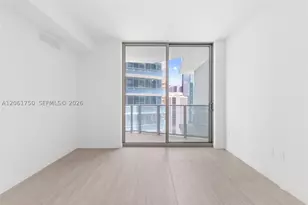 77 SE 5th, Miami, FL 33131 - Photo 5