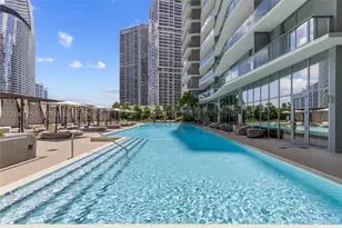 77 SE 5th, Miami, FL 33131 - Photo 39